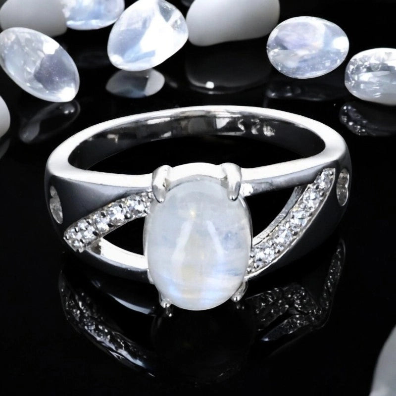 Bague en Pierre de Lune (Éclat Croisé) — profil de l’anneau, style vintage