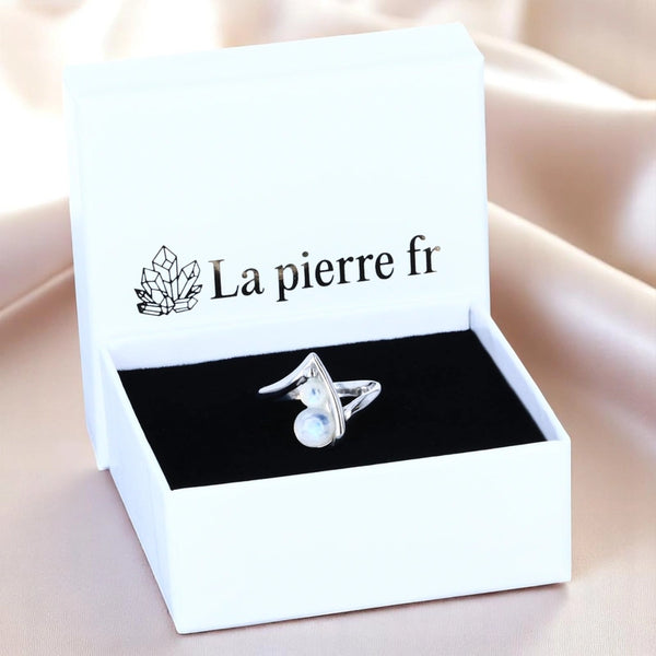 Bague en Pierre de Lune (Lueur Jumelle) — coffret La Pierre Fr, présentation élégante