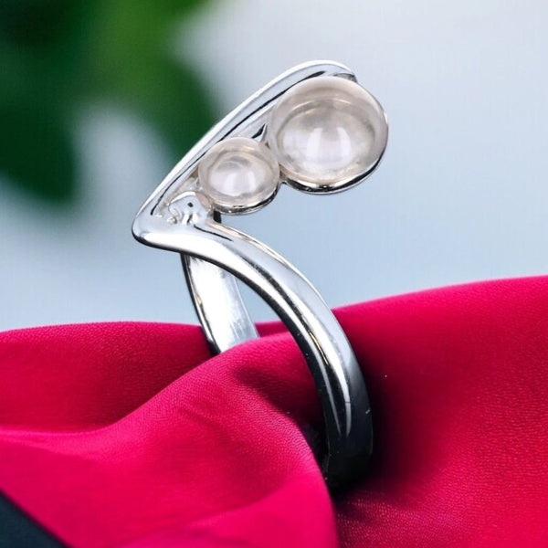 Bague en Quartz rose (Deux cabochons ronds) — Argent 925 rhodié, vue de face