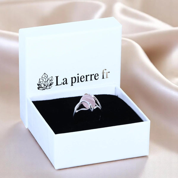 Bague en Quartz rose (Ondine Marquise) en écrin, cabochon ovale 8x16 mm, argent 925 rhodié