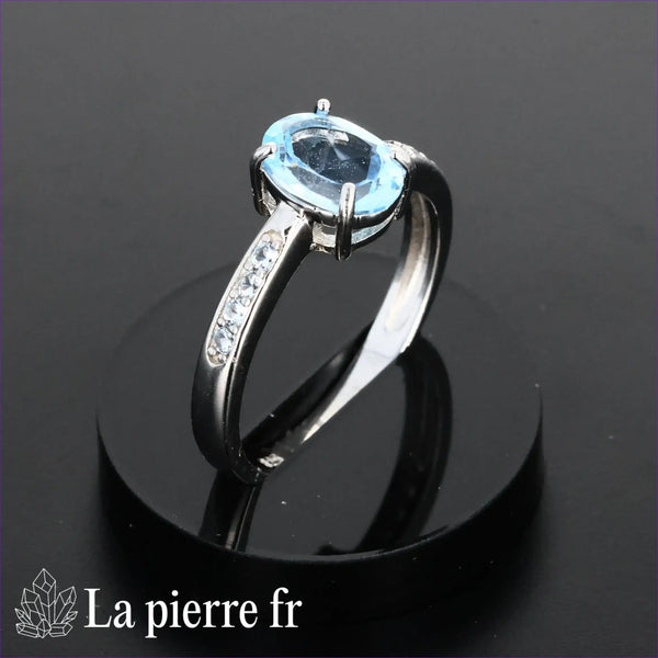 Bague en Topaze bleue facettée "Arcania" sur argent pour femme