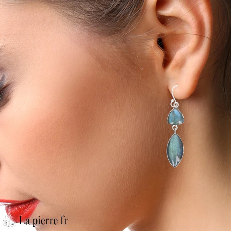 Bijou femme boucle d’oreille pendante labradorite naturelle