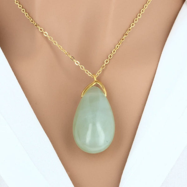 bijou en pierre naturelle Jade Vert, pendentif larme vert poli
