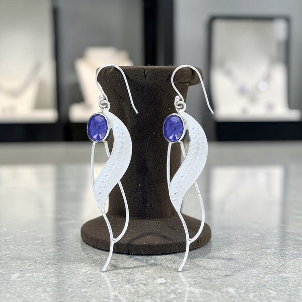 Boucle d’oreille en pierre bleue lapis lazuli cabochon