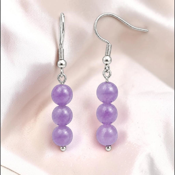 Boucles d'oreilles améthyste en pierre naturelle, trois boules de 6 mm sur crochet acier argenté