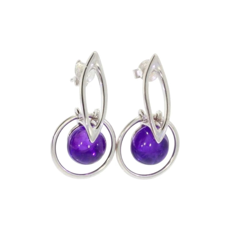 Paire de boucles d'oreilles améthyste Naos sur fond blanc, argent 925 rhodié