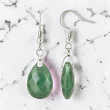 Boucles d'Oreilles Aventurine Verte LARIA® – goutte facettée 18 mm, crochet argenté