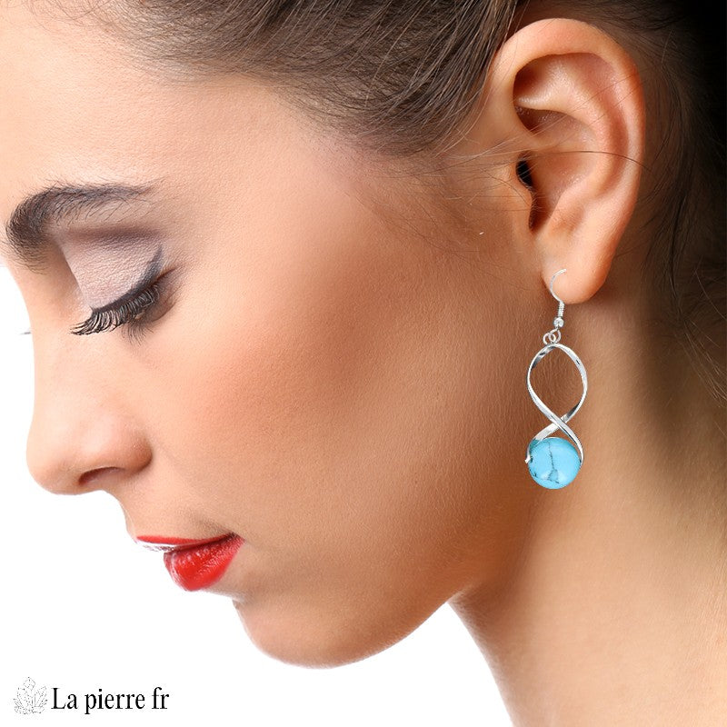 Boucles d’oreilles spirale en Howlite bleue