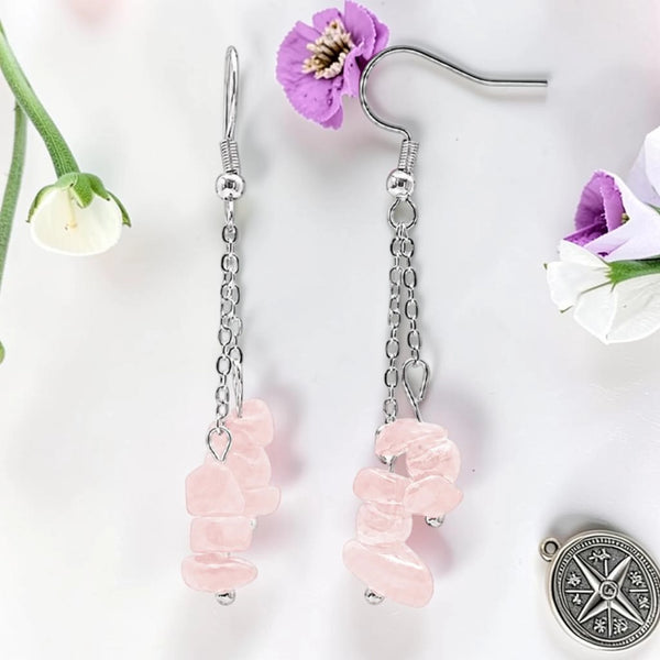 Boucles d'oreilles quartz rose en pierre naturelle, chips baroques sur chaîne acier argenté