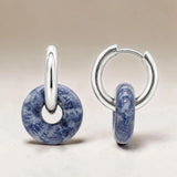 Boucles d'Oreilles Sodalite ANELIA® – donut 15 mm, créole argentée