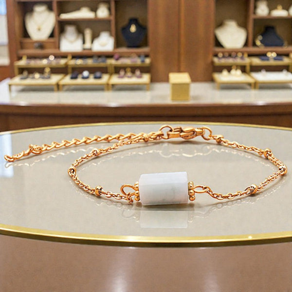 Bracelet Aigue-marine LINE® en pierre bleue tube facettée sur chaîne dorée