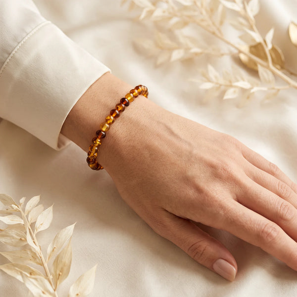 Bracelet ambre cognac pour femme, idée cadeau en perles d'ambre de la Baltique