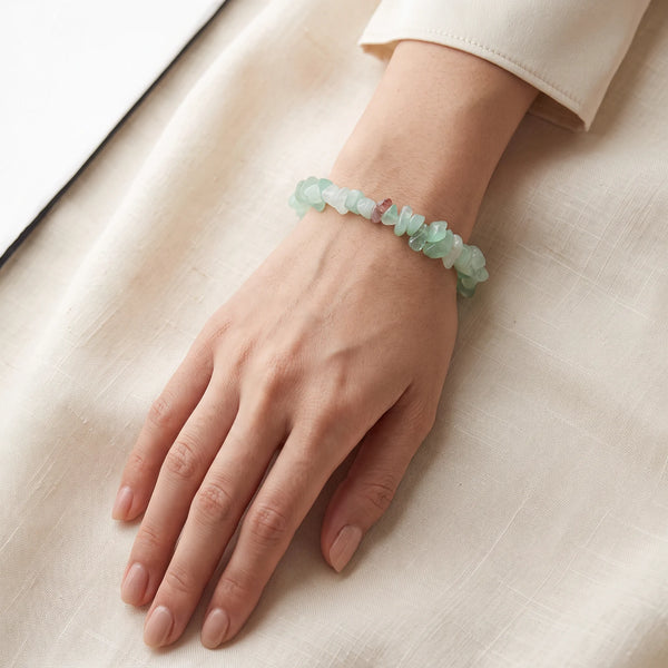 Bracelet aventurine verte pour femme, idée cadeau porté au poignet