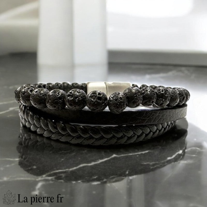 Bracelet homme multi-rangs La Pierre Fr avec cuir et perles Pierre de Lave 6mm noires volcaniques, fermoir acier, style brut et tendance.