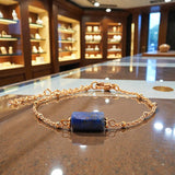 Bracelet Lapis Lazuli LINE® – pierre bleue tube facettée sur chaîne dorée