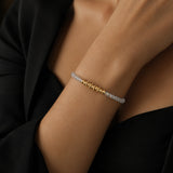 Bracelet fin en Aigue-marine FINA®, perles facettées et acier doré