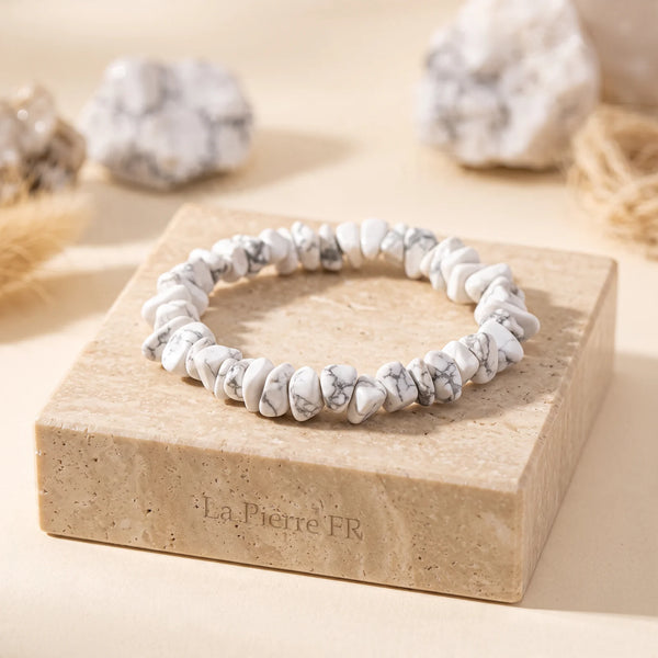 Bracelet howlite blanche en pépites veinées de gris, bijou de lithothérapie apaisant