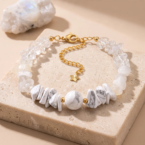 Bracelet pierre de lune, howlite et cristal de roche, bijou blanc et doré idée cadeau