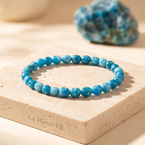 Bracelet en apatite bleue, pierres roulées polies sur élastique, idée cadeau en pierre naturelle