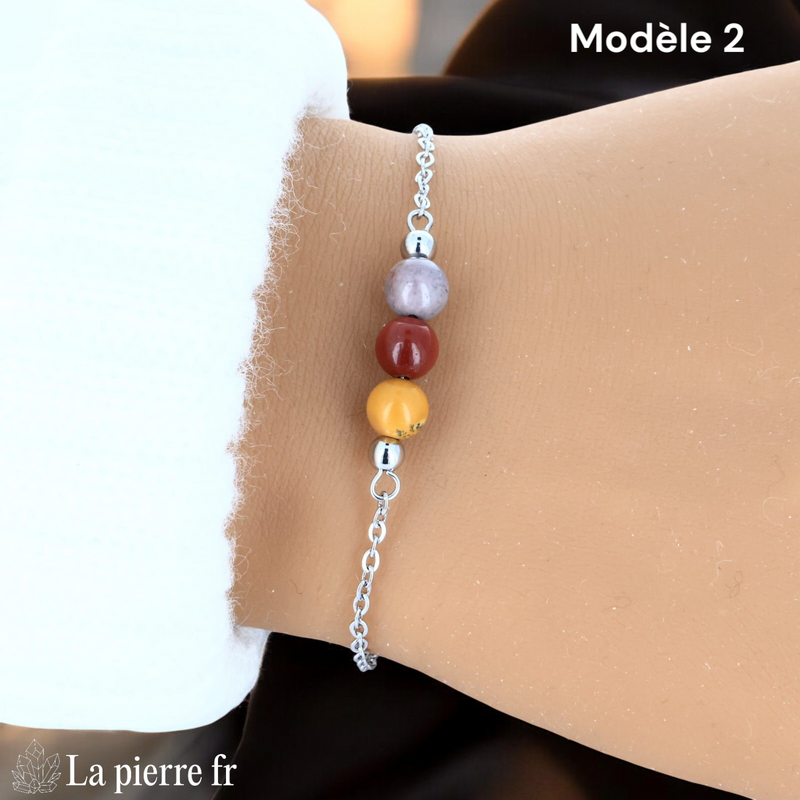 Bracelet jaspe mokaïte modèle trois perles de 6 mm, chaîne argentée