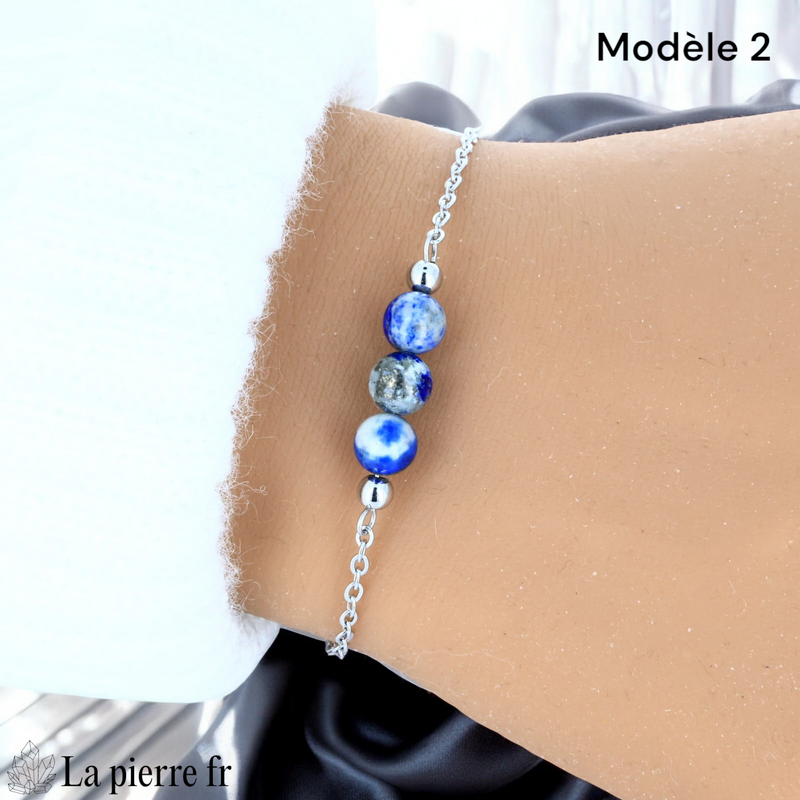 Bracelet lapis-lazuli modèle trois perles de 6 mm, chaîne argentée