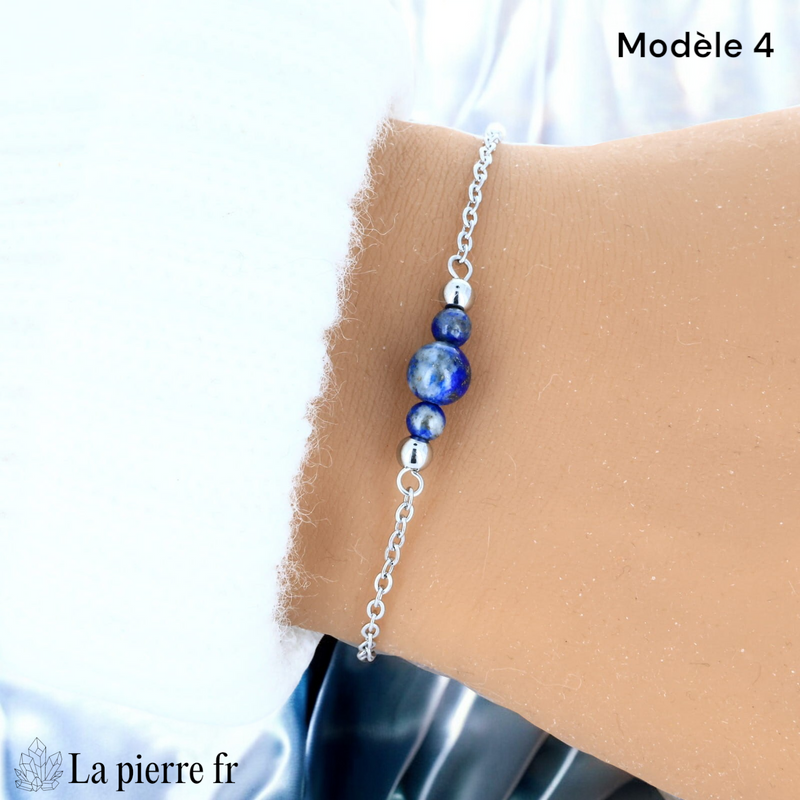 Bracelet lapis-lazuli perle centrale 6 mm encadrée de deux perles 4 mm