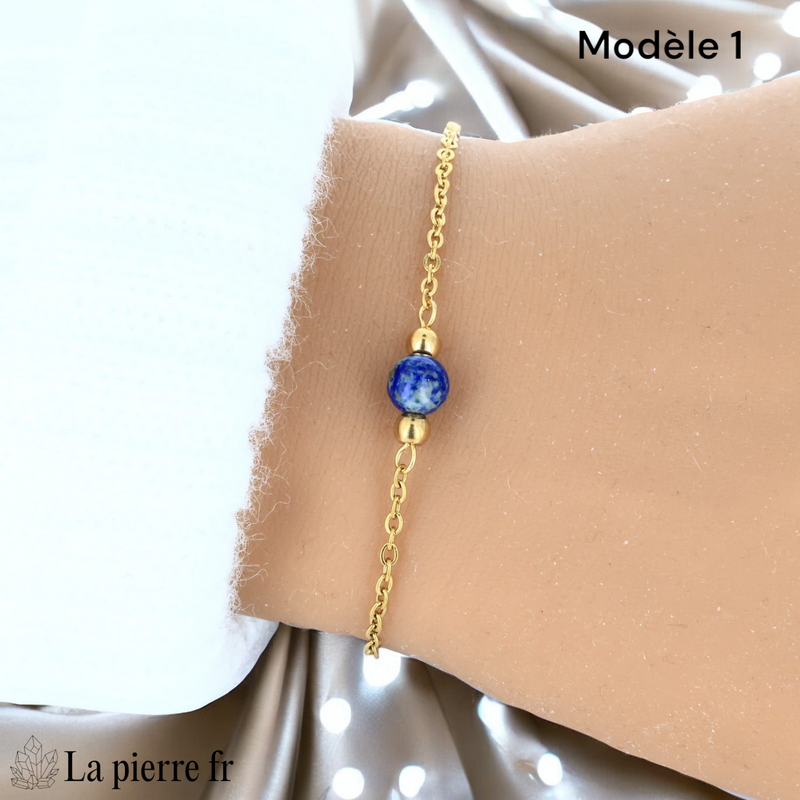 Bracelet lapis-lazuli modèle une perle de 6 mm sur chaîne fine dorée