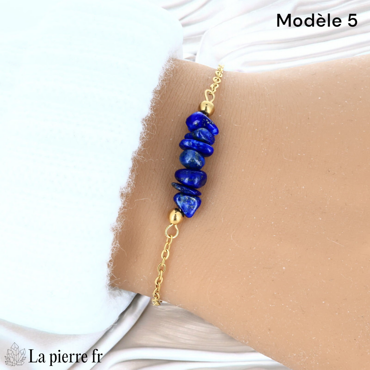 Bracelet lapis-lazuli brut d'environ 2 cm sur chaîne dorée