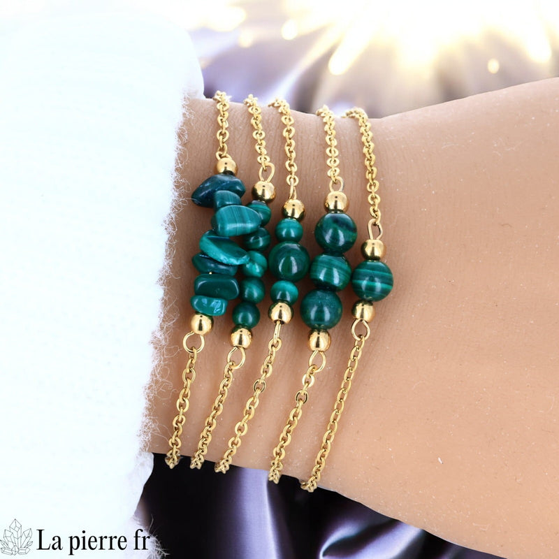 Bracelet en pierre Malachite sur chaîne dorée