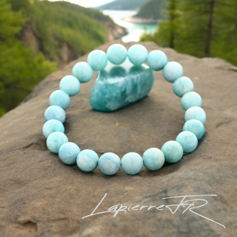 Bracelet pierre naturelle en Amazonite, bijou de lithothérapie turquoise pour l’équilibre émotionnel et la douceur. Bracelet sur mesure pour femme et homme – La Pierre FR.