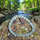 Bracelet Préhnite “Vérité et Calme” en perles de pierre naturelle ronde sur mesure