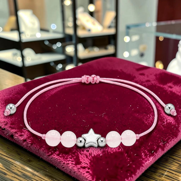 Bracelet pierre naturelle quartz rose femme ÉTOILE®, perles 6 mm sur cordon rose coulissant et étoile argentée