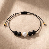Bracelet Pierre de Lave et Howlite VOLCANA®, Coulissant Noir et Blanc
