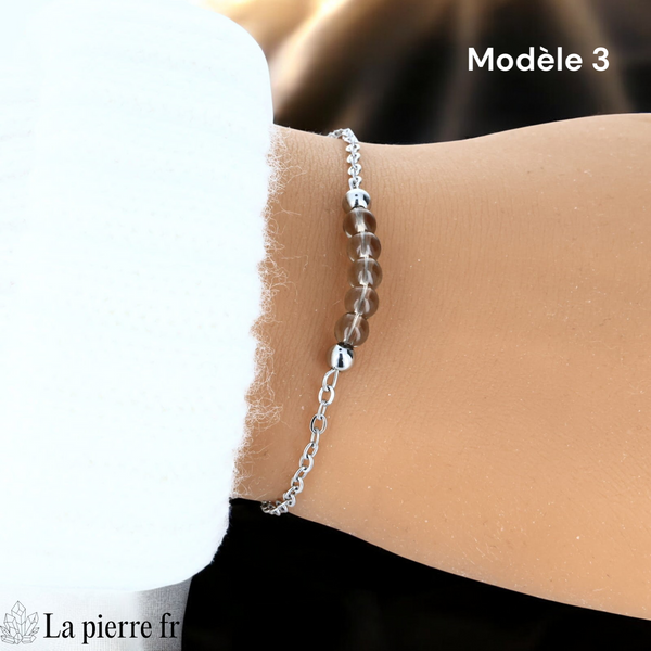 Bracelet quartz fumé modèle cinq perles de 4 mm sur chaîne fine argentée