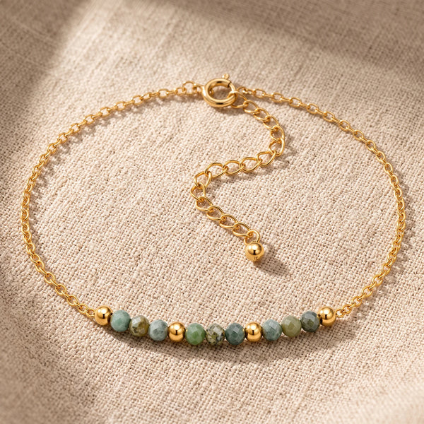 Bracelet pierre naturelle verte FILÉA®, perles de turquoise africaine facettées sur chaîne fine dorée