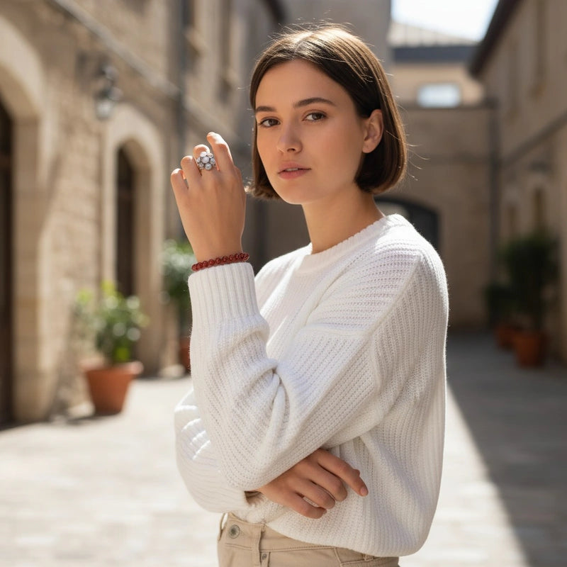 bracelet cornaline femme perles 6 mm porté au poignet – La Pierre