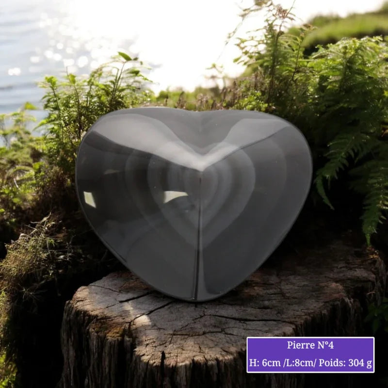 Vue du cœur en Obsidienne Œil Céleste, pierre naturelle pour décoration