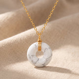 Collier Howlite Blanche Doré, Pendentif Donut 17 mm