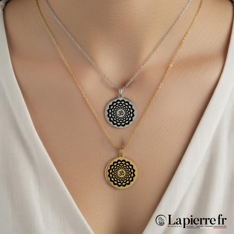 Collier Chakra Couronne Sahasrara acier inoxydable doré et argenté sans pierre pour homme ou femme