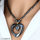 Collier Pendentif Double Cœur en Hématite