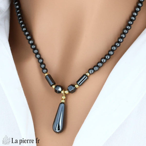 Collier hématite à pendentif goutte pampille porté en Y, La Pierre Fr