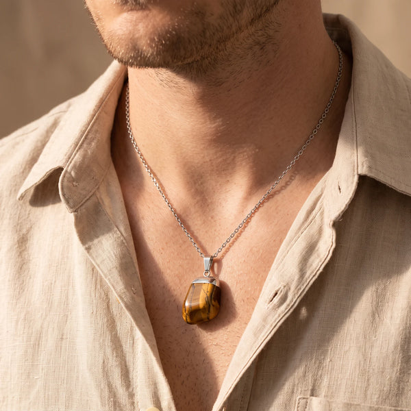 Collier homme pendentif œil de tigre en pierre roulée, bélière argentée