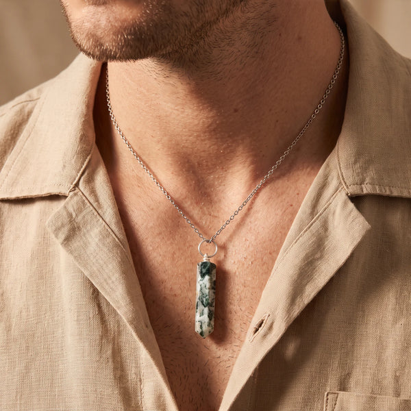 Collier homme pendentif pointe en agate arbre sur chaîne argentée