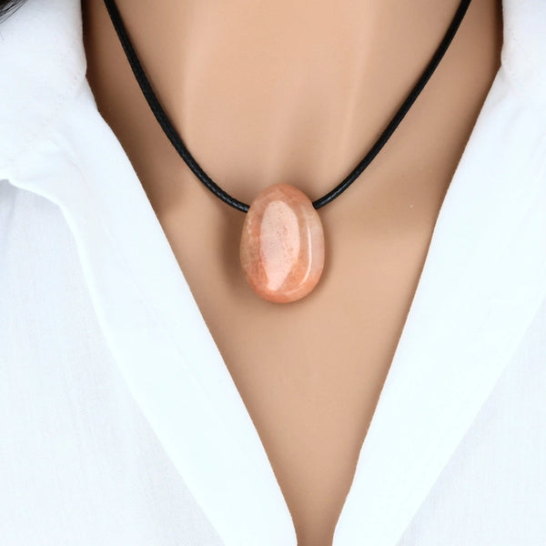 pendentif en pierre naturelle aventurine pêche forme ovale polie