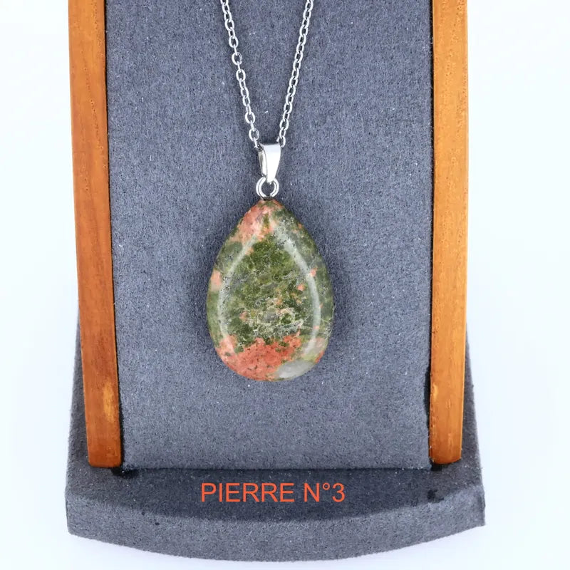 Vue du pendentif goutte en Unakite, pierre naturelle pour bijou de lithothérapie