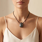 Pendentif Hématite Goutte, sur Cordon Ciré ou Chaîne, Homme et Femme