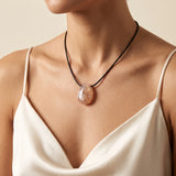 Pendentif Agate Fleur en Goutte de 2 à 3 cm, Chaîne ou Cordon