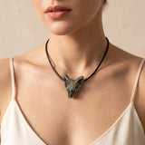 Pendentif Loup Homme en Obsidienne Dorée Sculptée, Cordon Ciré de 50 cm