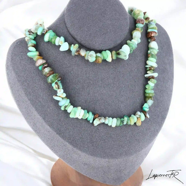 Collier Chrysoprase Baroque Vert Pomme (Cœur de Printemps) avec pépites naturelles lumineuses.