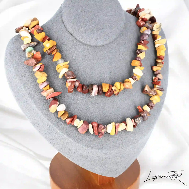 Collier Jaspe Mokaïte Baroque Vibrant (Esprit d'Aventure) avec pépites naturelles multicolores.